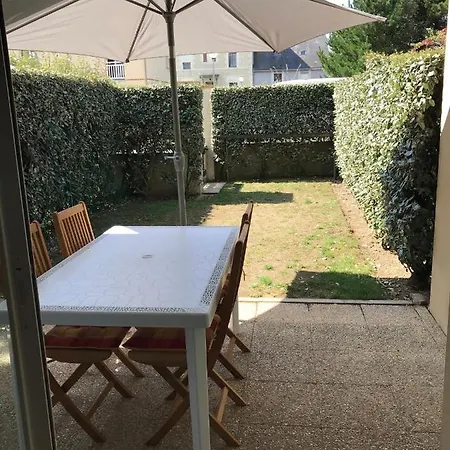 Studio L'air Marin Avec Terrasse Et Jardinet A 2 Pas De La Plage Apartment *